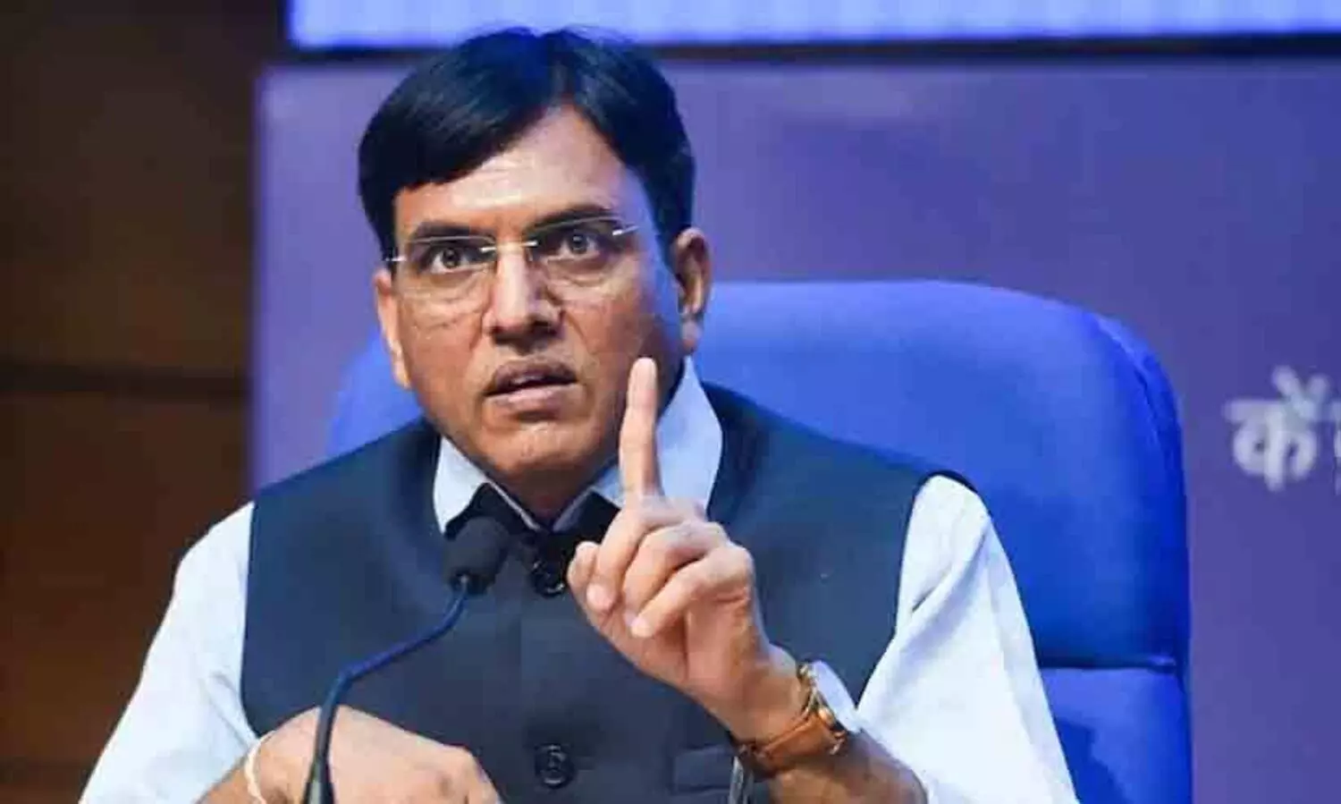 വിദഗ്ധ നിർദേശം ലഭിച്ചാലുടൻ 5-15 വയസ്സുകാർക്ക് കോവിഡ് വാക്സിൻ -കേന്ദ്ര ആരോഗ്യ മന്ത്രി