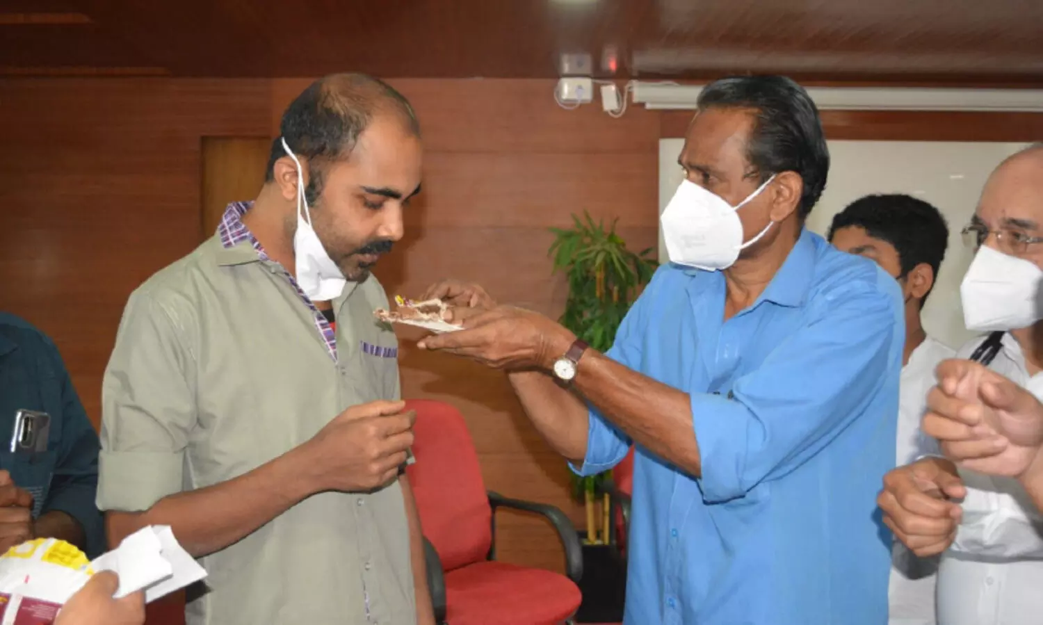 വിവേകാനന്ദന്റെ തുടിക്കുന്ന ഹൃദയവുമായി തസ്നീം വീട്ടിലേക്ക്