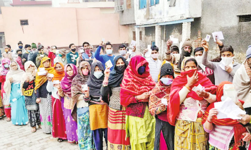 ആദ്യഘട്ട വോ​ട്ടെടുപ്പ്​ സൂചിപ്പിക്കുന്നത്​