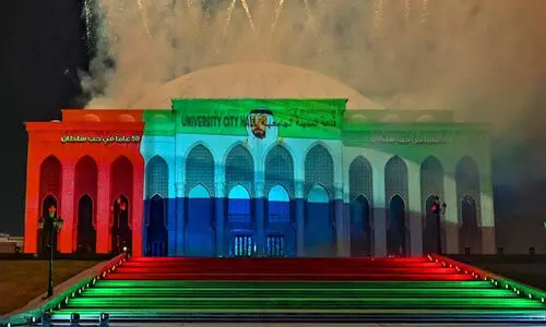 ഷാർജ ലൈറ്റ് ഫെസ്റ്റിവലിന് തുടക്കമായി