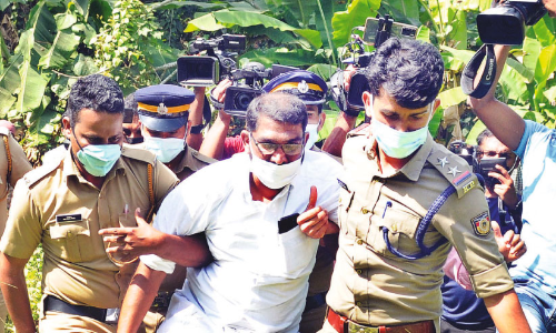 കെ-റെയിൽ സിൽവർ ലൈൻ: കല്ലിടൽ തുടരുന്നു;   പ്രതിഷേധവും