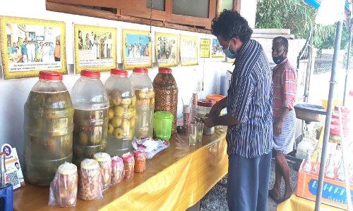 നെല്ലിക്കാലായിലെ അച്ചാർ പെരുമ