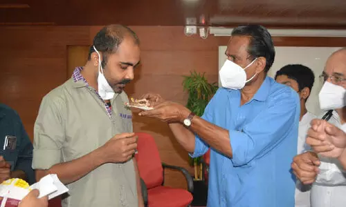 വിവേകാനന്ദന്റെ തുടിക്കുന്ന ഹൃദയവുമായി തസ്നീം വീട്ടിലേക്ക്