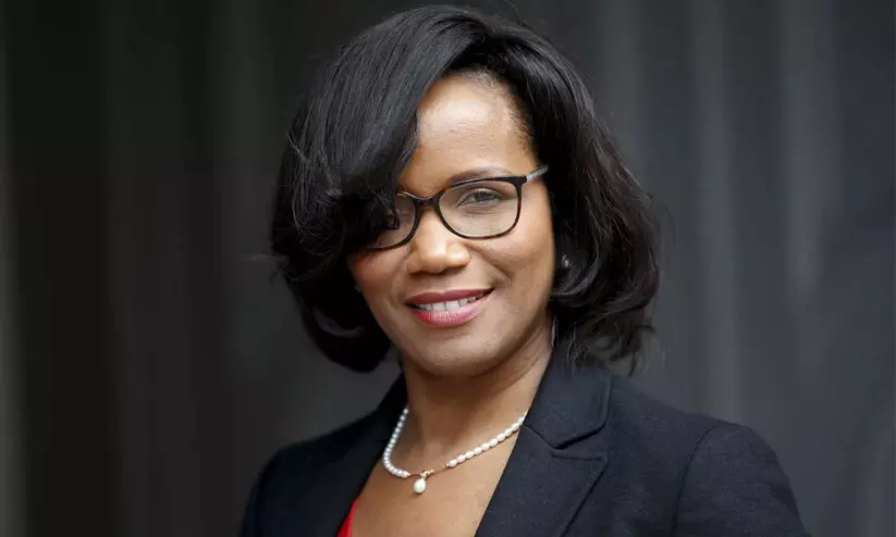 വനിതാ ഫുട്ബാൾ താരങ്ങൾക്ക് ഹിജാബ് ധരിക്കുന്നതിൽ വിലക്ക്; അപലപിച്ച് ഫ്രഞ്ച് മന്ത്രി വനിതാ ഫുട്ബാൾ താരങ്ങൾക്ക് ഹിജാബ് ധരിക്കുന്നതിൽ വിലക്ക്; അപലപിച്ച് ഫ്രഞ്ച് മന്ത്രി