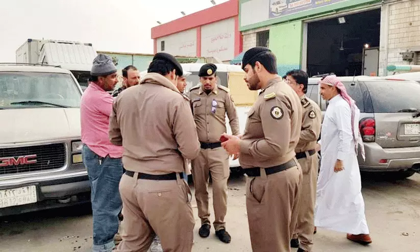 സൗദിയിൽ ഒരാഴ്ചക്കിടെ 14,470 വിദേശികൾ പിടിയിൽ സൗദിയിൽ ഒരാഴ്ചക്കിടെ 14,470 വിദേശികൾ പിടിയിൽ