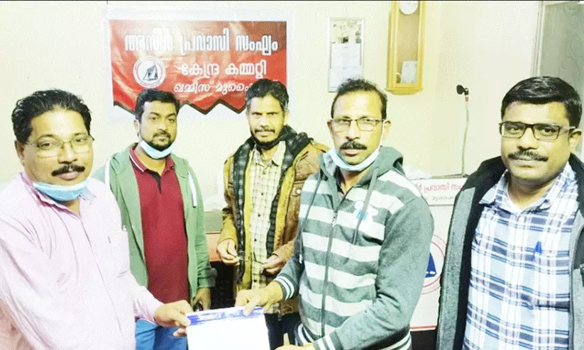 അസീർ പ്രവാസി സംഘം ഇടപെടൽ ഫലംകണ്ടു; കുന്നത്ത് ബാബു നാട്ടിലെത്തി