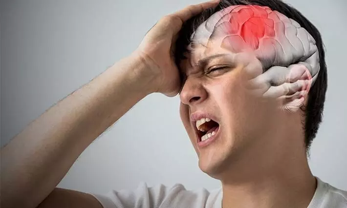 ജില്ല ആശുപത്രികളില്‍ സൗജന്യ പക്ഷാഘാത ചികിത്സ; ല​ക്ഷ​ണ​ങ്ങ​ളാ​രം​ഭി​ച്ചാ​ല്‍ നാ​ല​ര മ​ണി​ക്കൂ​റി​നു​ള്ളി​ല്‍ ചി​കി​ത്സ ന​ൽകണം​