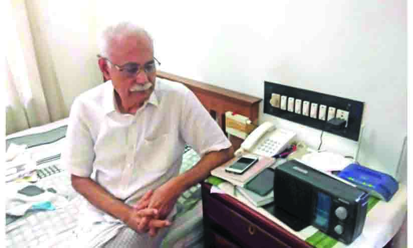 ഇന്ന് ലോക റേഡിയോ ദിനം; അബ്ദുല്ല നന്മണ്ടയുടെ ആകാശവാണി ഓർമകൾക്ക് കടലാഴം