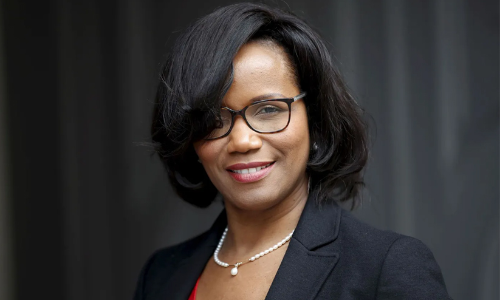 വനിതാ ഫുട്ബാൾ താരങ്ങൾക്ക് ഹിജാബ് ധരിക്കുന്നതിൽ വിലക്ക്; അപലപിച്ച് ഫ്രഞ്ച് മന്ത്രി