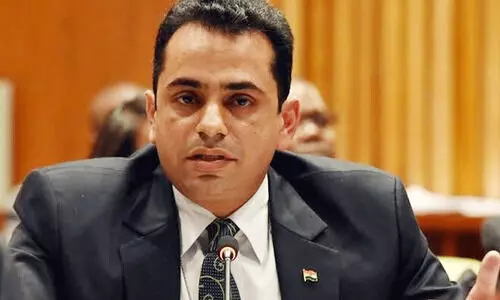 ശഹീൻ ചുഴലിക്കാറ്റ്: പാസ്പോർട്ടുകൾ സൗജന്യമായി പുതുക്കി നൽകും -അംബാസഡർ ശഹീൻ ചുഴലിക്കാറ്റ്: പാസ്പോർട്ടുകൾ സൗജന്യമായി പുതുക്കി നൽകും -അംബാസഡർ