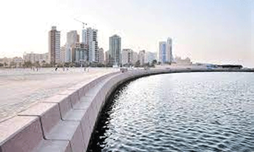 അ​ൽ​ഫാ​തി​ഹ്​ കോ​ർ​ണി​ഷ്​ വാ​ക്​​വേ നി​ർ​മാ​ണം പൂ​ർ​ത്തി​യാ​യി