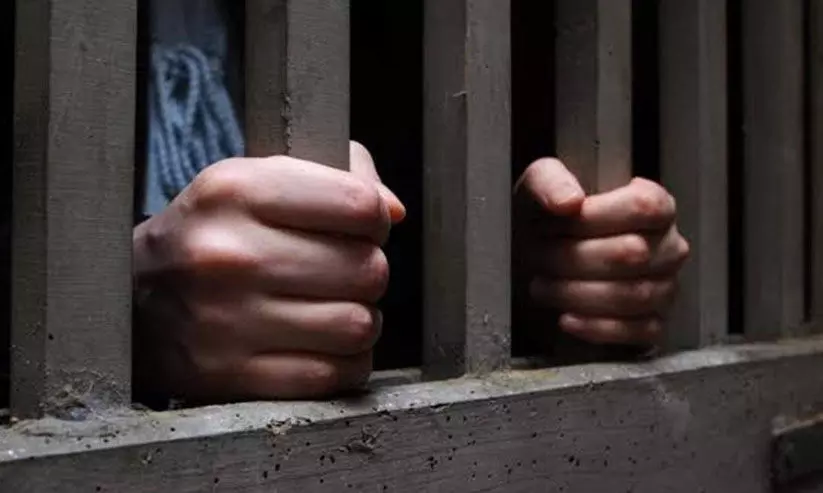 വീട്ടിൽ അതിക്രമിച്ചുകയറി പീഡനം: പ്രതിക്ക് 80 വർഷം കഠിനതടവ് വീട്ടിൽ അതിക്രമിച്ചുകയറി പീഡനം: പ്രതിക്ക് 80 വർഷം കഠിനതടവ്