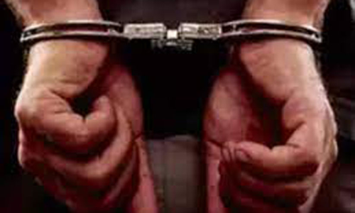 സ​ഹ​യാ​ത്രി​ക​ന്‍റെ പ​ണ​വും ആ​ഭ​ര​ണ​ങ്ങ​ളും ക​വ​ർ​ന്നയാൾ പി​ടി​യി​ൽ