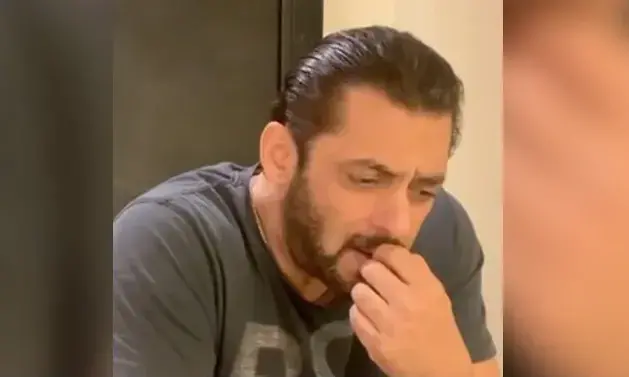 ലതാ മങ്കേഷ്‌കറിന്‍റെ സ്മരണയിൽ ലഗ് ജാ ഗലേ പാടി വികാരാധീനനായി സൽമാന്‍ ഖാന്‍