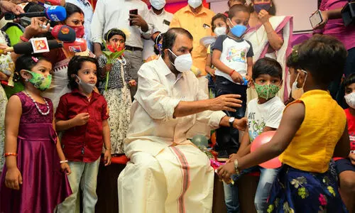 v sivankutty at school v sivankutty at school