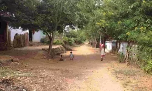 വയനാട്ടില്‍ ആദിവാസി കുടുംബങ്ങള്‍ക്ക് ഭൂമി ലഭ്യമാക്കാന്‍ സമഗ്ര പദ്ധതി