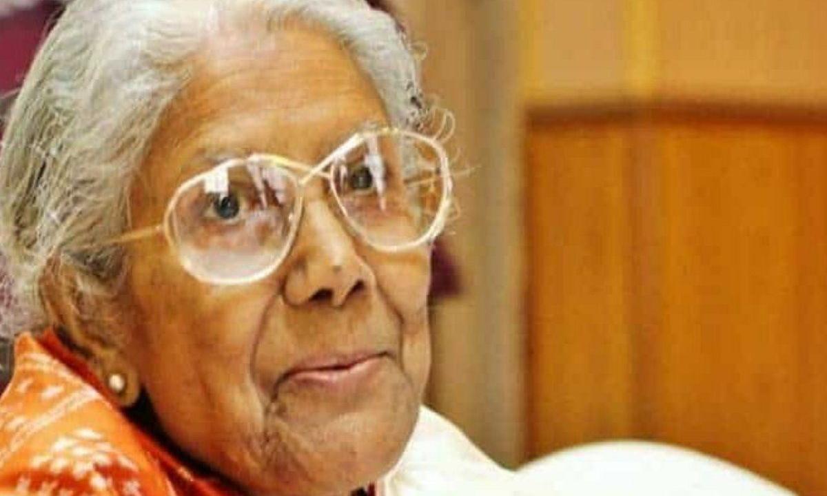 വിഖ്യാത ബംഗാളി ഗായിക സന്ധ്യ മുഖർജി അന്തരിച്ചു വിഖ്യാത ബംഗാളി ഗായിക സന്ധ്യ മുഖർജി അന്തരിച്ചു