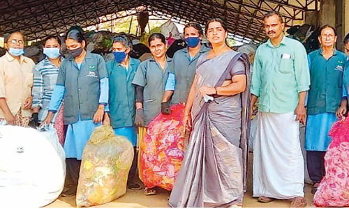 സ്മാ​ര്‍ട്ട് ഗാ​ര്‍ബേ​ജ് മൊ​ബൈ​ല്‍ ആ​പ്പു​മാ​യി കാ​ഞ്ഞ​ങ്ങാ​ട് ന​ഗ​ര​സ​ഭ