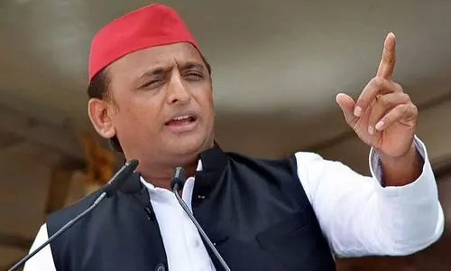 ഒരു കിലോ നെയ്യ്, സൗജന്യ റേഷൻ; യു.പിയിൽ വാഗ്ദാനങ്ങൾ ചൊരിഞ്ഞ് എസ്.പി