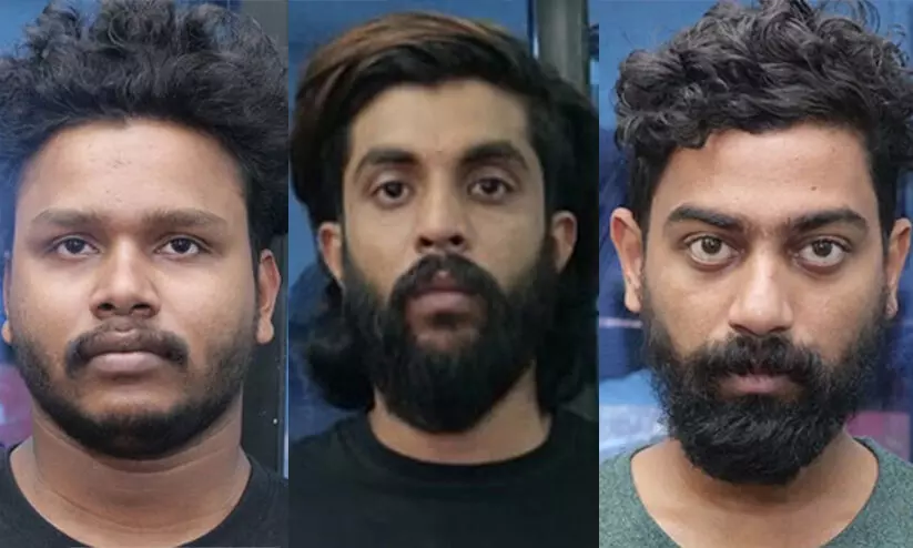 ഒ.​എ​ൽ.​എ​ക്​​സിൽ പ​ര​സ്യം ന​ൽ​കി വി​റ്റ അതേ വാ​ഹ​നം മോ​ഷ്ടി​ക്കുന്ന സം​ഘം പി​ടി​യി​ൽ