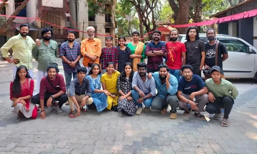 ഹൃദയത്തിലെ ചോപ്പ് മ്യൂസിക് ആൽബം ടീസർ പുറത്തിറങ്ങി