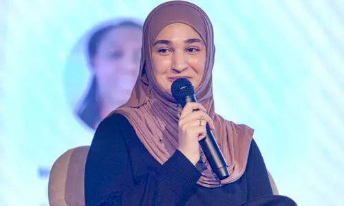 ഹി​ജാ​ബണിഞ്ഞ് ബ​ഹി​രാ​കാ​ശ​ത്തേ​ക്ക് കു​തി​ക്കാ​ൻ സൈ​ന​ബ്​ ആ​സിം