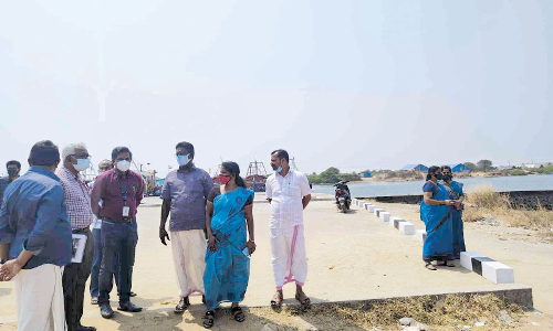 Seawater in Ponnani Seawater in Ponnani