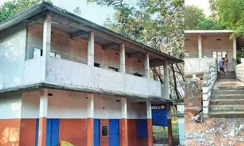 ഒടുവിൽ മാളിയേക്കൽ ജി.യു.പി സ്കൂളിന് കോണിപ്പടിയായി