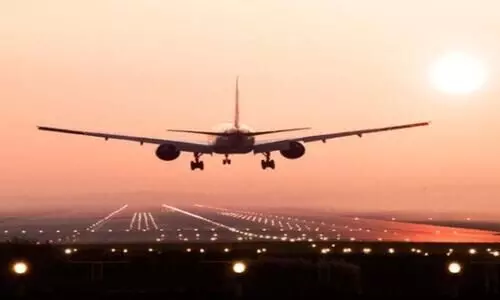 ഭയപ്പെടേണ്ട, യുക്രെയ്നിലേക്ക് കൂടുതൽ വിമാനങ്ങൾ ഏർപ്പാടാക്കും -കേന്ദ്രം ഭയപ്പെടേണ്ട, യുക്രെയ്നിലേക്ക് കൂടുതൽ വിമാനങ്ങൾ ഏർപ്പാടാക്കും -കേന്ദ്രം