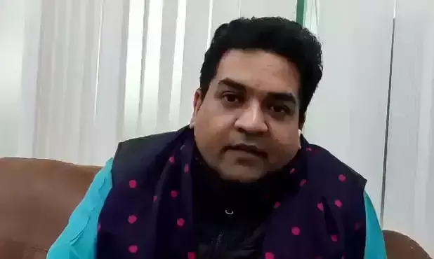 തന്നെ റാഞ്ചി വിമാനത്താവളത്തിൽ തടഞ്ഞുവെച്ചതായി ബി.ജെ.പി നേതാവ് കപിൽ മിശ്ര