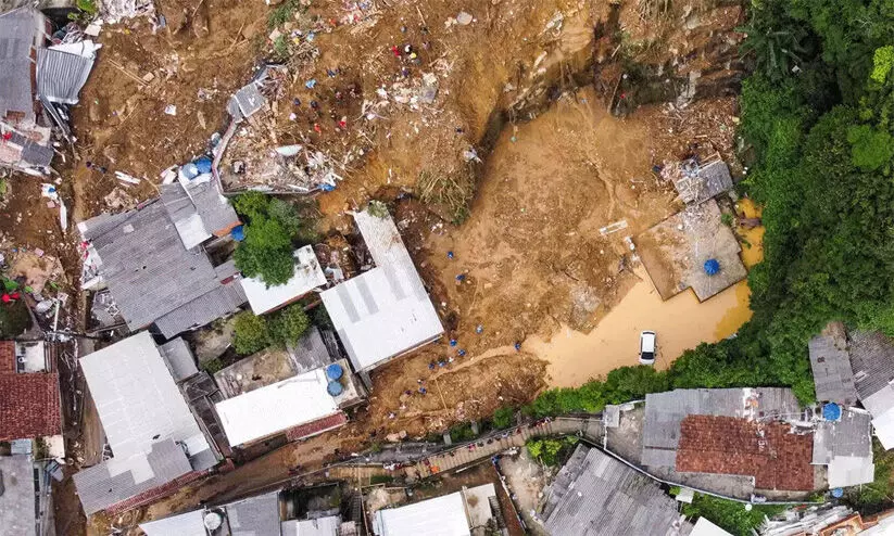 ബ്രസീലിൽ കനത്ത പ്രളയം, മണ്ണിടിച്ചിൽ; മരണം 117 ആയി ബ്രസീലിൽ കനത്ത പ്രളയം, മണ്ണിടിച്ചിൽ; മരണം 117 ആയി