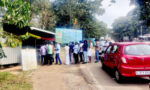 ആ​ർ.​ടി.​പി.​സി.​ആ​ർ നി​ബ​ന്ധ​ന ഒ​ഴി​വാ​ക്കി ക​ർ​ണാ​ട​ക; മ​ല​യാ​ളി യാ​ത്ര​ക്കാ​ർ​ക്ക്​ ആ​ശ്വാ​സം