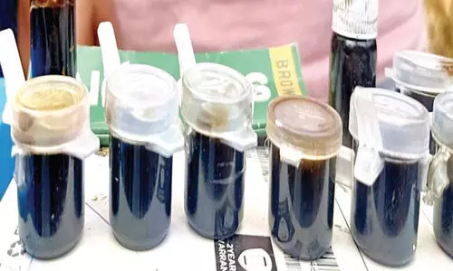 ഹാഷിഷ് ഓയിലുമായി രണ്ടുപേർ പിടിയിൽ