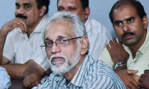 ആ സ്നേഹത്തിന്റെ മുൻപിൽ എങ്ങനെയാണ് കീഴടങ്ങാതെയിരിക്കുക