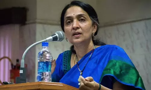 Chitra Ramakrishnan