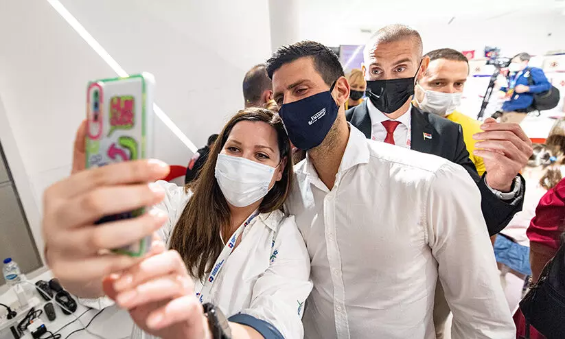 ദ്യോകോവിച്ചിന്​​ എക്സ്​പോയിൽ ഊഷ്മള സ്വീകരണം