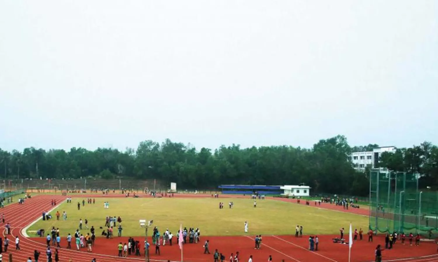 calicut university synthetic track