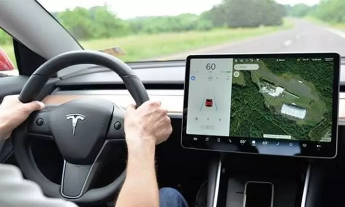 Watch: Tesla in Autopilot mode crashes as driver watches movie