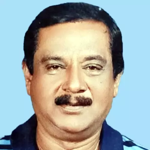 സു​രേ​ഷ്