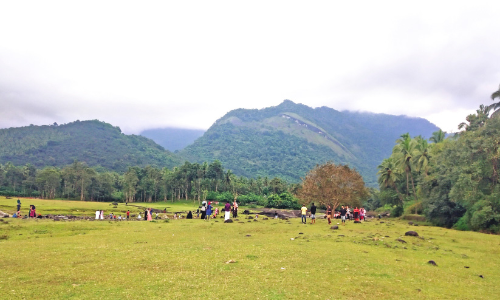 കരിയാത്തുംപാറ വിനോദസഞ്ചാര കേന്ദ്രത്തിലേക്ക് പ്രവേശനം