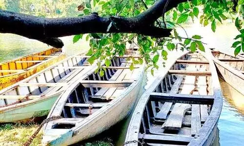 കടത്തൊഴിഞ്ഞ രണ്ടു വർഷം: നാട്ടുകാർക്കും   കടത്തുകാർക്കും ദുരിത കാലം