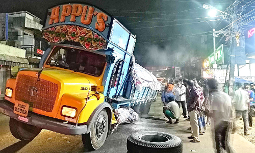 The lorrys tire was pulled out during the race