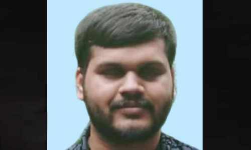 എ​ൻ​ഡോ​സ​ൾ​ഫാ​ൻ ദു​രി​ത​ബാ​ധി​ത​നാ​യ ഗവേഷണ വിദ്യാർഥി തൂങ്ങിമരിച്ച നിലയിൽ