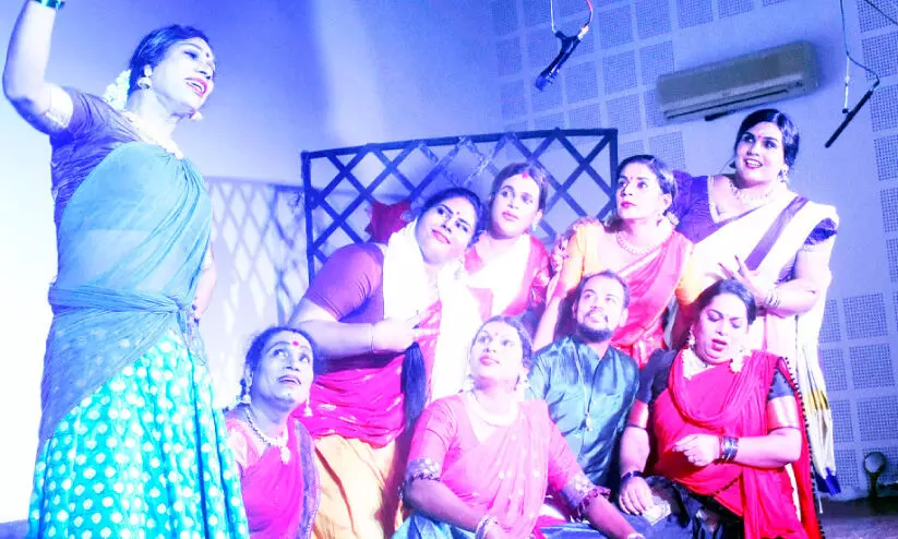 അരങ്ങുനിറഞ്ഞ്​ പറയാൻ മറന്ന കഥകൾ