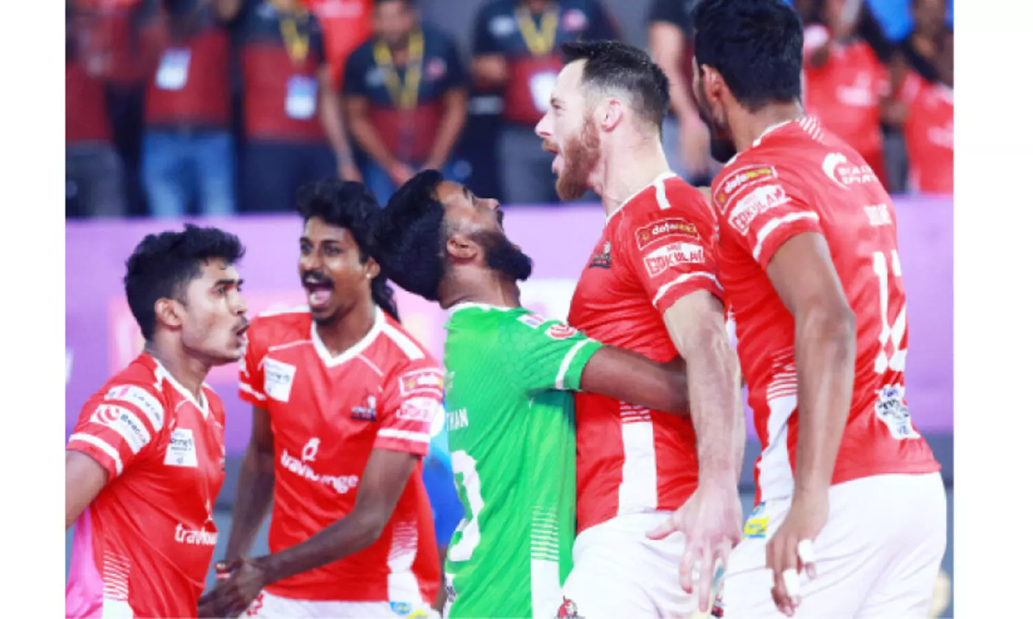 ഹീ​റോ​സാ​യി കാ​ലി​ക്ക​റ്റ് സെ​മി​യി​ൽ; അ​വ​സാ​ന ക​ളി​യി​ൽ ഹൈ​ദ​രാ​ബാ​ദി​നെ 5-0ത്തി​ന് ത​ക​ർ​ത്തു