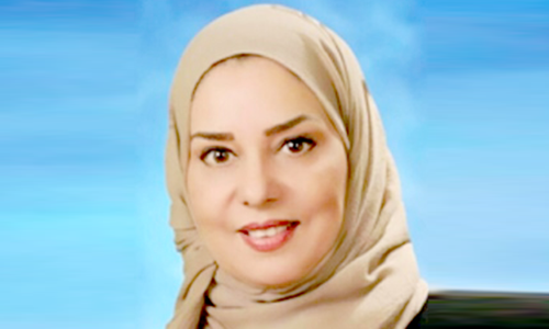 അ​റ​ബ്​ പാ​ർ​ല​മെൻറ്​ യൂ​നി​യ​ൻ ത​ല​പ്പ​ത്ത്​ ഫൗ​സി​യ സൈ​ന​ൽ