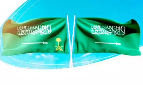 ദേ​ശീ​യ​പ​താ​ക​യെ അ​വ​ഹേ​ളി​ച്ചാ​ൽ ന​ട​പ​ടി; ഒ​രു വ​ർ​ഷം ത​ട​വും 3000 റി​യാ​ൽ പി​ഴ​യും