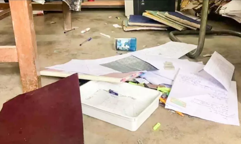 poopara village office