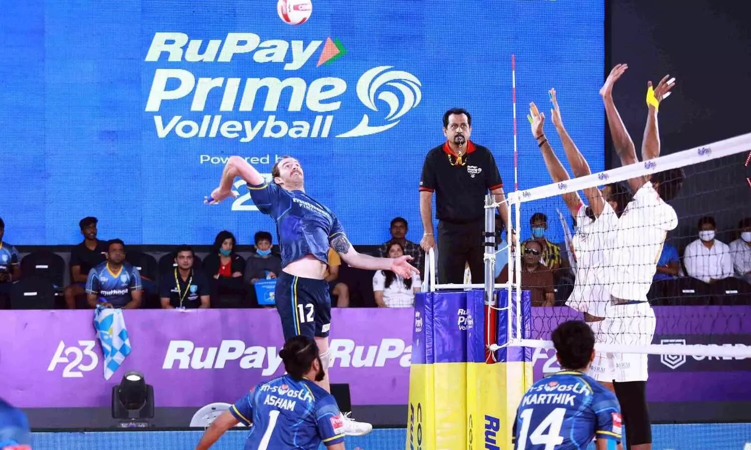 പ്രൈം വോളിബോള്‍ ലീഗ്: അഹമ്മദാബാദിന്റെ സ്മാഷില്‍ കൊച്ചി സ്‌പൈക്കേഴ്‌സ് പുറത്ത്