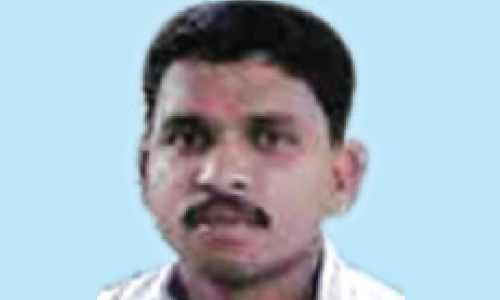 ബൈക്കും ലോറിയും കൂട്ടിയിടിച്ച് പരിക്കേറ്റ യുവാവ് മരിച്ചു